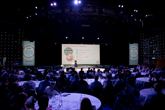 Day 2 conference (86 of 482)