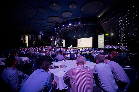 Day 2 conference (122 of 482)