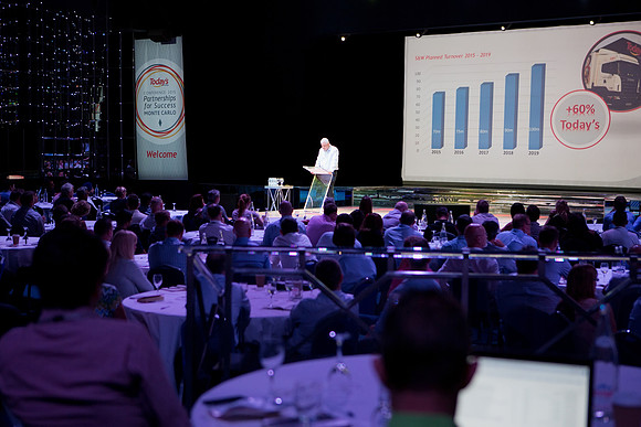 Day 2 conference (124 of 482)