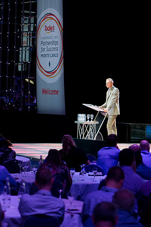 Day 2 conference (152 of 482)