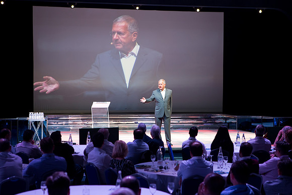 Day 4 Conference (154 of 209)